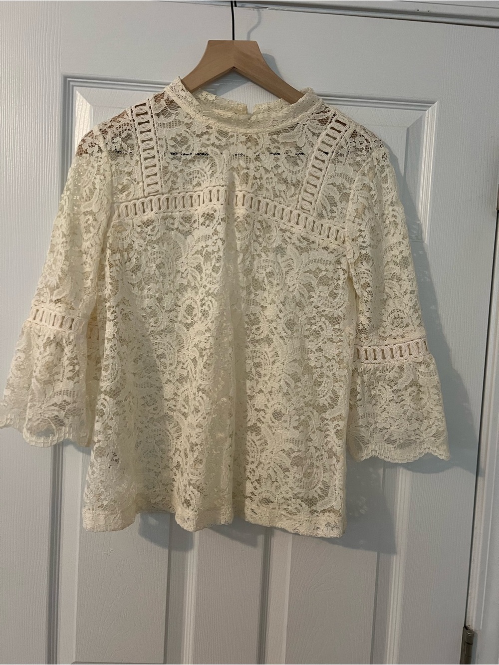 Loft Cream Lace Bell-Sleeve Top